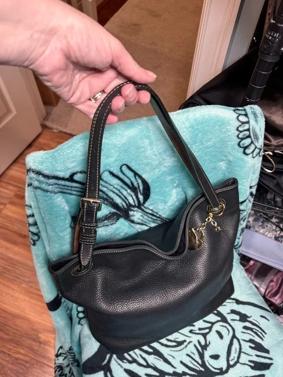 Sold - Picture 6 of 10